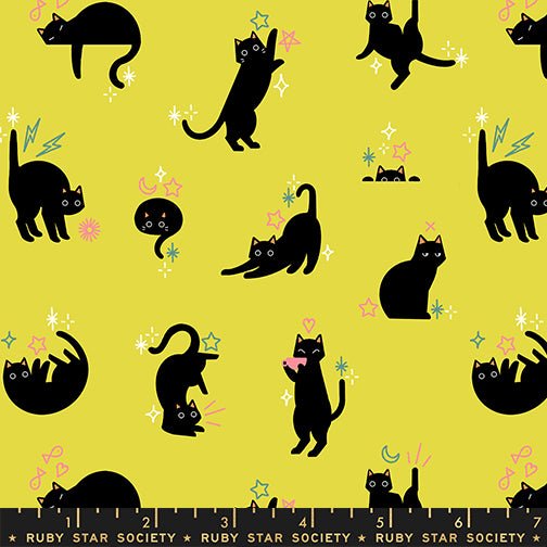 Freaky Familiars Catwalk Citron